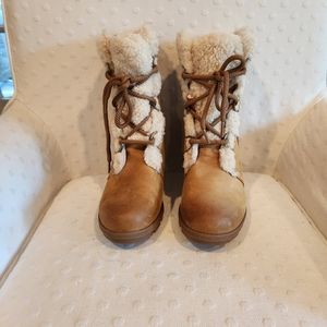 Sorel two tone suede mid calf size 9 4" wedge platform new